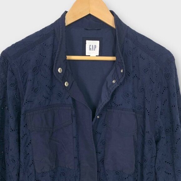 Gap Eyelet Lace Utility Jacket - Picture 6 of 11